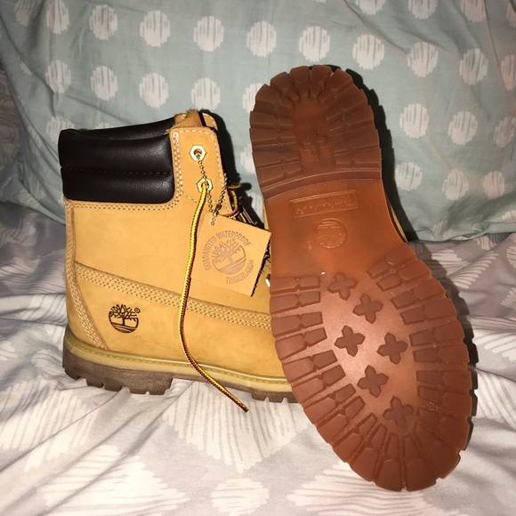 Men’s timberlands size 8.5